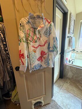 Cherry Betty Christmas ornament top ruffle collar L